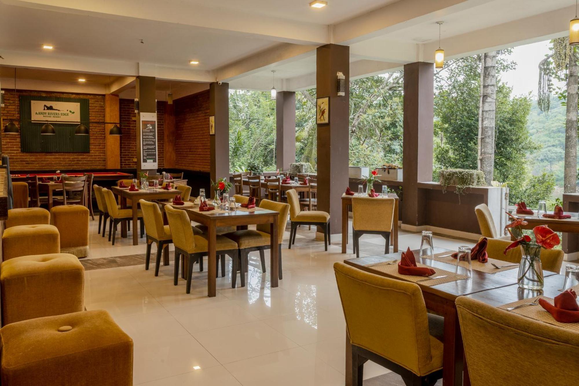Kandy Rivers Edge Nature Resort Exterior foto